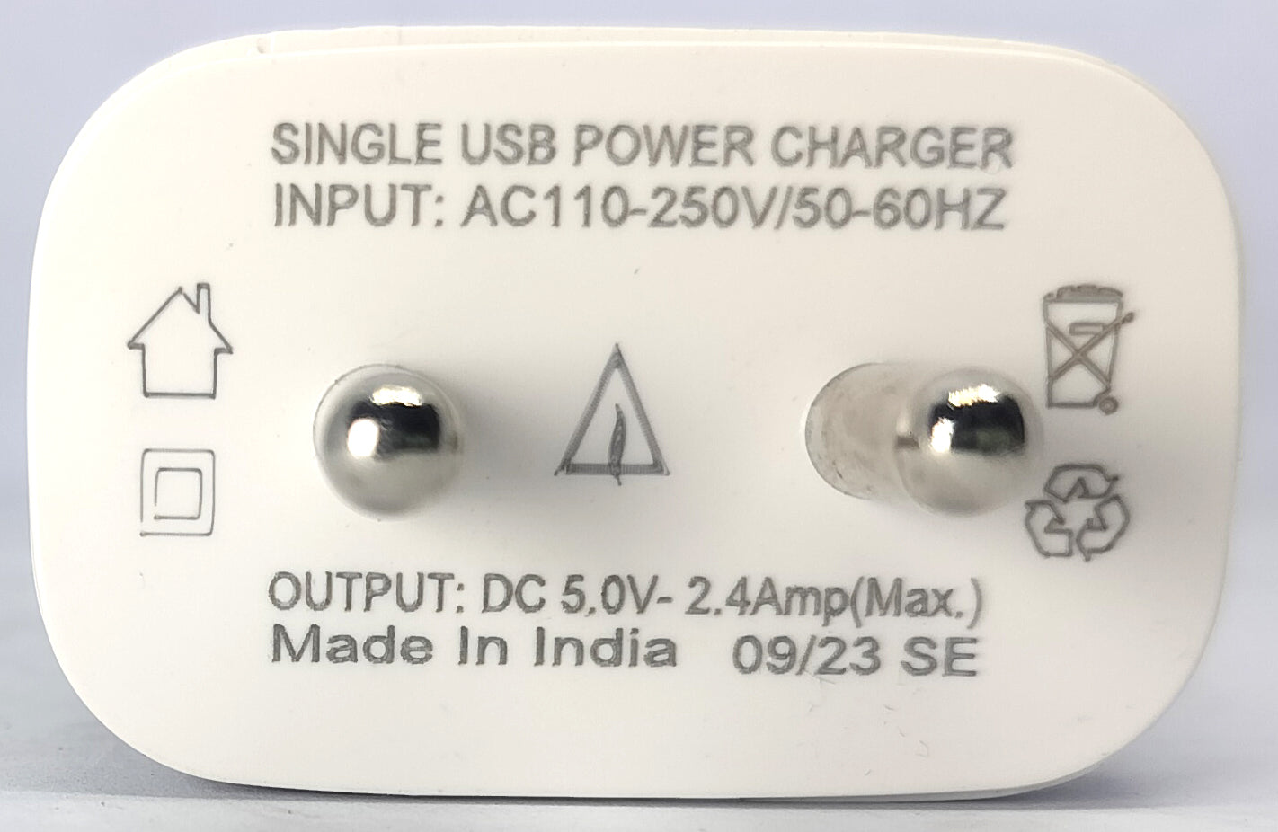 Houzaide USB charger adapter specifications